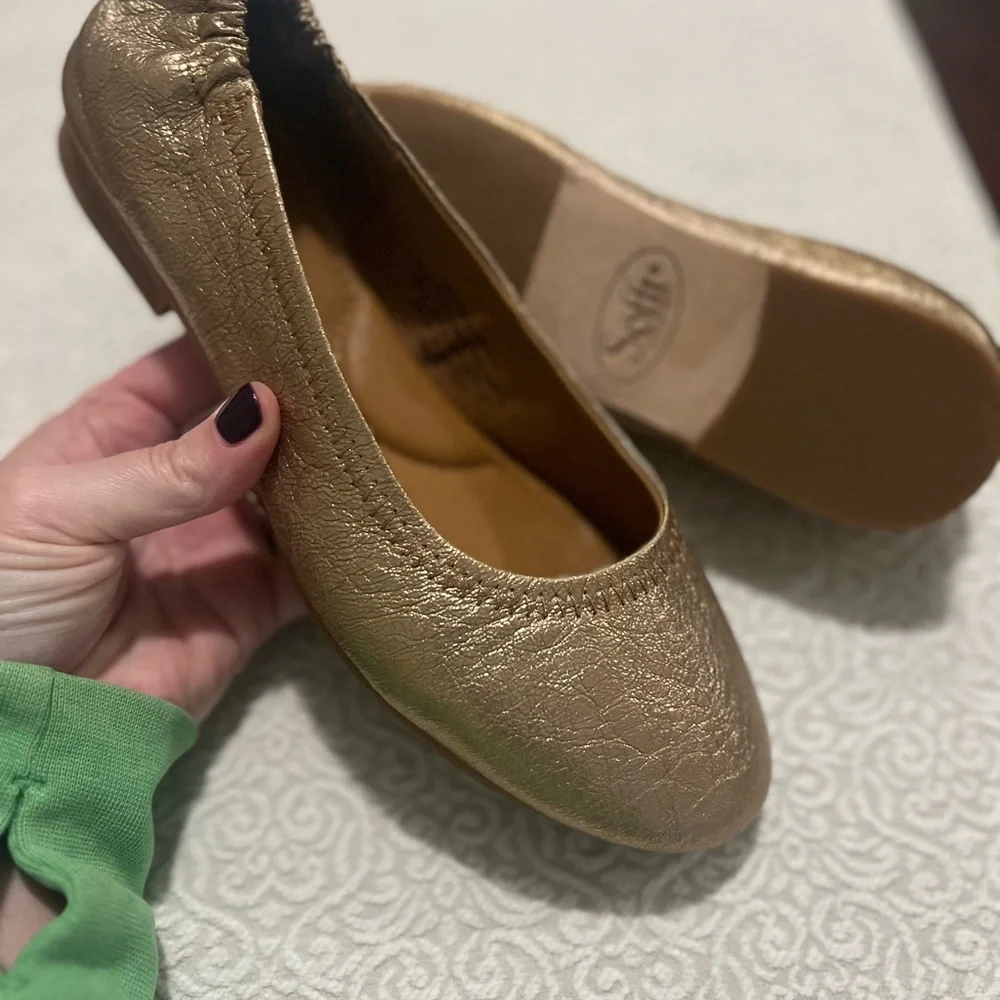 Sofft Shoes Leather Size 7 Kenni Soft Gold Scrunch Back Ballet Flats - Picture 2 of 11